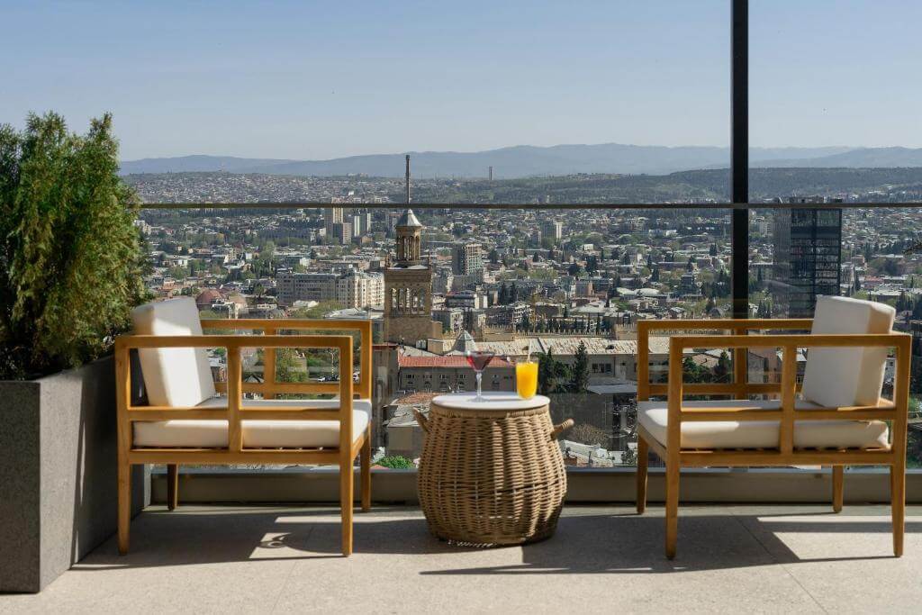 هتل کاستور و پولوکس