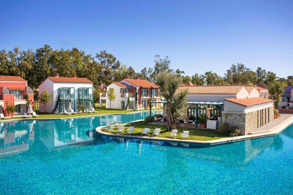 هتل آی سی سانتای فمیلی ریزورت