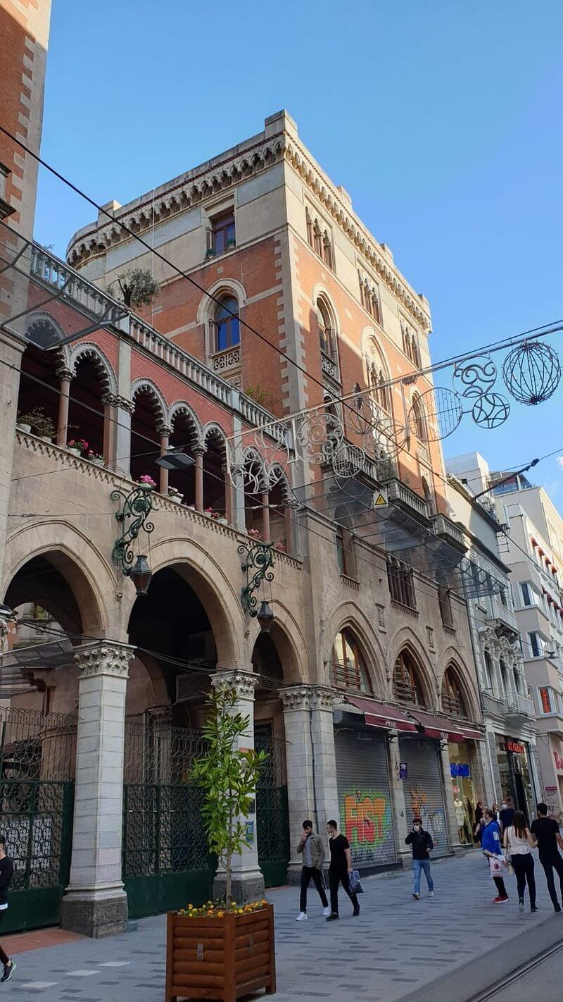 هتل تانگو تکسیم